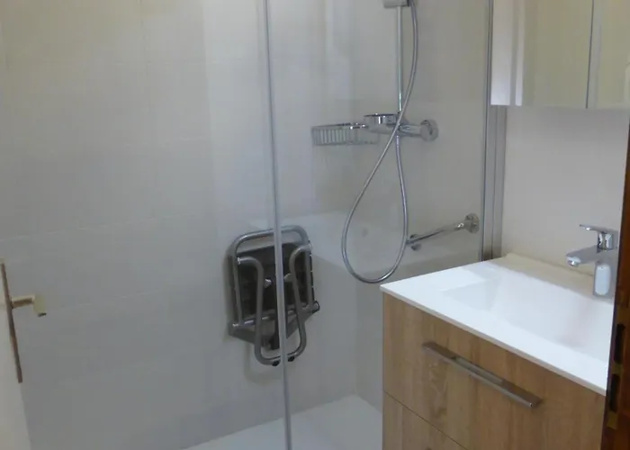 Apartament Florea 8 *